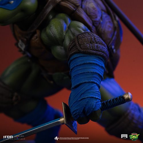 Teenage Mutant Ninja Turtles Leonardo Unleashed 1:10 Art Scale Limited Edition Statue