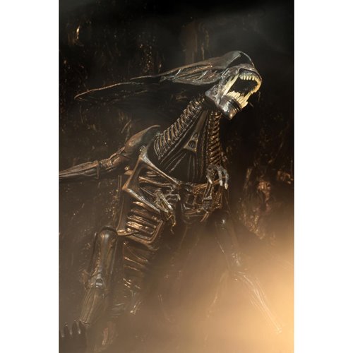 Alien Resurrection Queen Ultra Deluxe Boxed Action Figure