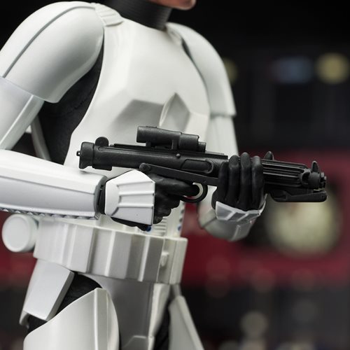 Star Wars: A New Hope Han Solo Stormtrooper Disguise Milestones 1:6 Scale Statue
