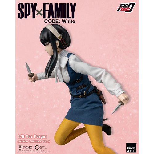 Spy x Family Code: White Yor Forger Winter Costume Version 1:6 Scale FigZero Action Figure
