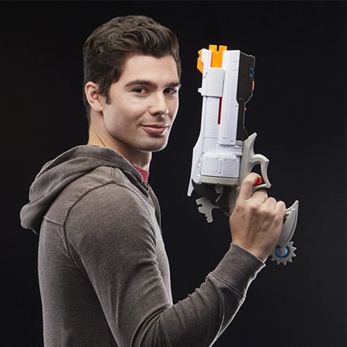 Overwatch McCree Nerf Rival Blaster with Die-Cast Metal Badge