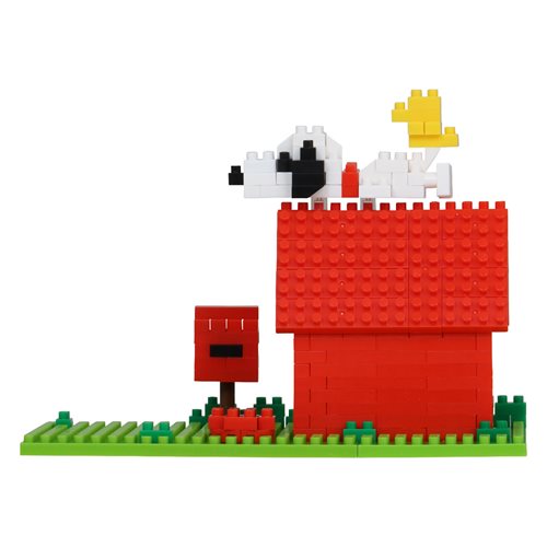 Peanuts Snoopy House Nanoblock Sights to See Constructible Figure