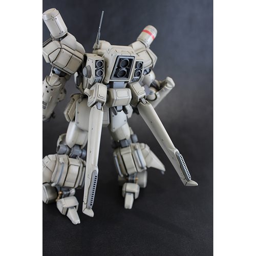 Assault Suits Leynos AS-5E3 Leynos Player Type Renewal Version 1:35 Scale Model Kit - ReRun
