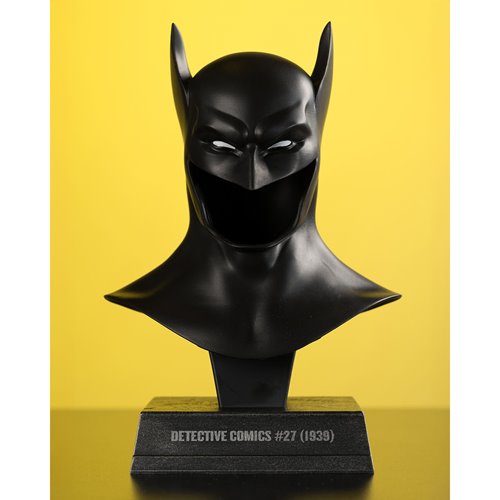 DC Direct Prop Replica Wave 2 1:3 Scale Cowl Case of 6