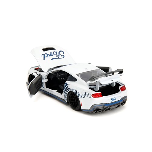 Bigtime Muscle 2024 Ford Mustang Dark Horse Glossy White 1:24 Scale Die-Cast Metal Vehicle