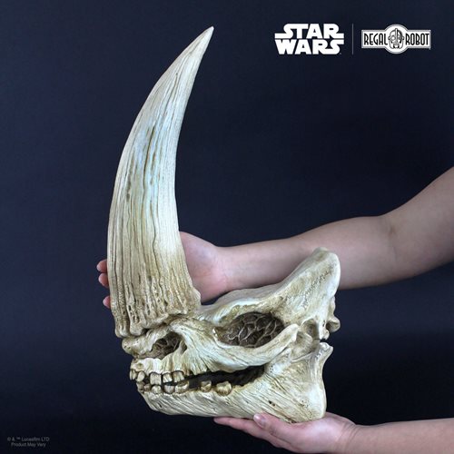 Star Wars: The Mandalorian Mudhorn Skull Wall Decor