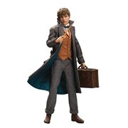 Fantastic Beasts 2: The Crimes of Grindelwald Newt Scamander 1:8 Scale Action Figure