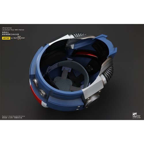 Joy Toy Warhammer 40,000 Ultramarines Lieutenant Titus' MKX 1:1 Scale Roleplay Helmet Prop Replica