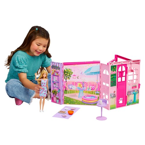 Barbie Weekend Escape House Playset with Doll