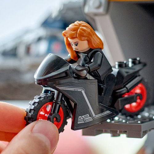 LEGO 76325 Avengers: Age of Ultron Quinjet