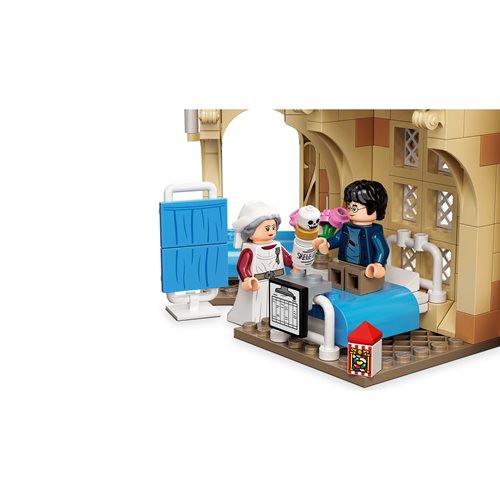LEGO 76398 Harry Potter Hogwarts Hospital Wing