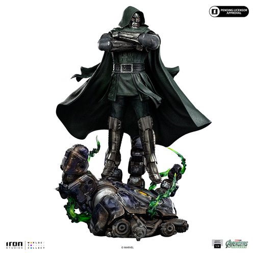 Avengers: Doomsday Doctor Doom Legacy Replica 1:4 Limited Edition Statue