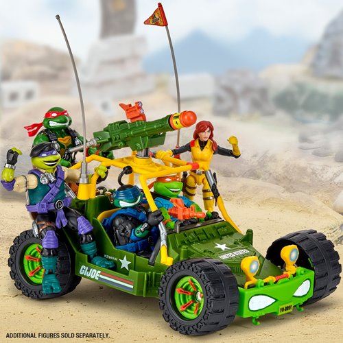 TMNT x G.I. Joe  AWE Striker Vehicle with Action Figure