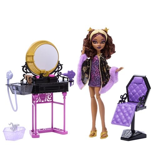 Monster High Clawdeen Wolf Scare-Do Salon Doll and Playset