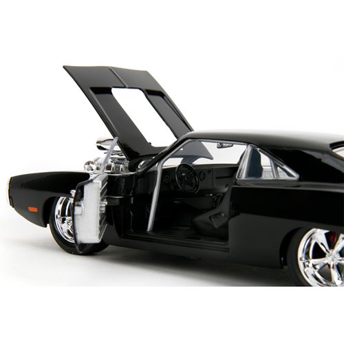 Hollywood Rides Fast and the Furious Dodge Charger R/T 1:24 Scale Die-Cast Metal Vehicle with Dom Fi
