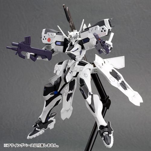 Muv-Luv Alternative Yuuya Bridges KI XFJ-01a Shiranui Second 1:44 Scale Model Kit