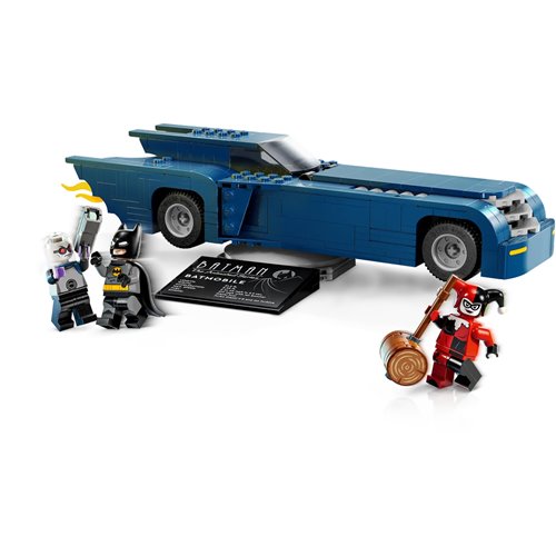 LEGO 76274 Batman with the Batmobile vs. Harley Quinn and Mr. Freeze
