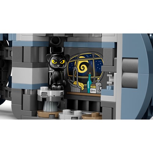 LEGO 43288 The Nightmare Before Christmas Sally's Flowerpot