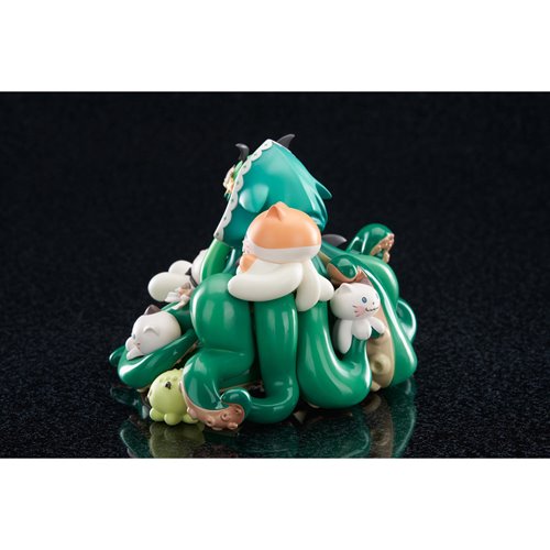 Cthulhu Meowthulhu Pajamas Party Version Statue