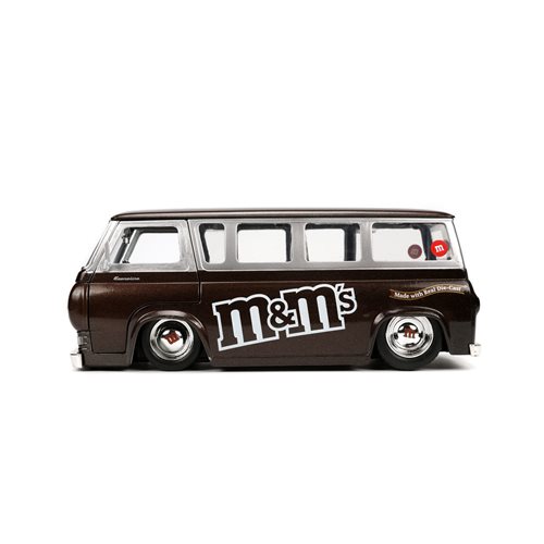 M&M's 1965 Ford Econoline 1:24 Scale Die-Cast Metal Vehicle with Red Figure