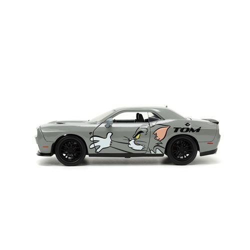 Tom and Jerry Hollywood Rides 2015 Dodge Challenger Hellcat 1:24 Scale Die-Cast Metal Vehicle with J