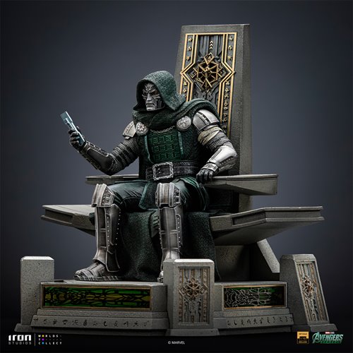 Avengers: Doomsday Doctor Doom on Throne 1:10 Art Scale Limited Edition Statue