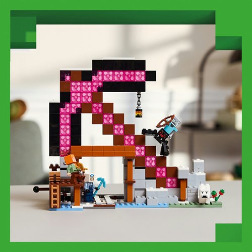 LEGO 21277 Minecraft The Pickaxe Mine