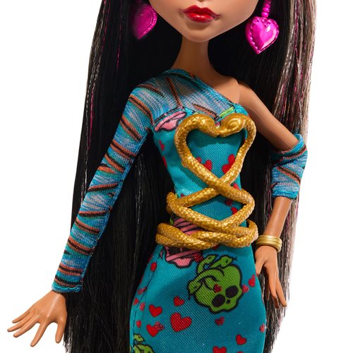 Monster High Howliday Love Edition Cleo De Nile and Deuce Gorgon Dolls 2-Pack