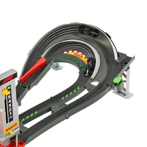 Hot Wheels Racing Formula 1 Grand Prix Trackset with Vehicles