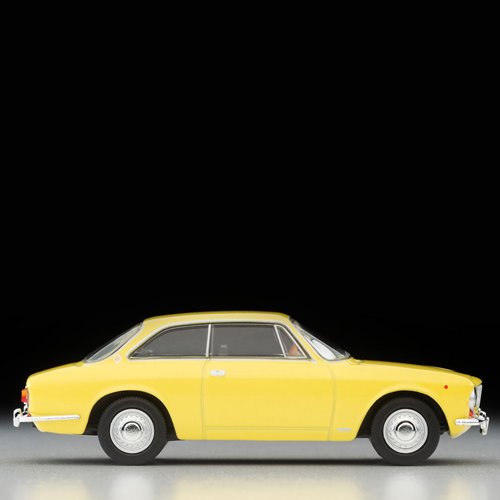 Tomica Limited Vintage Alfa Romeo 1750GTV 1:64 Scale Die-Cast