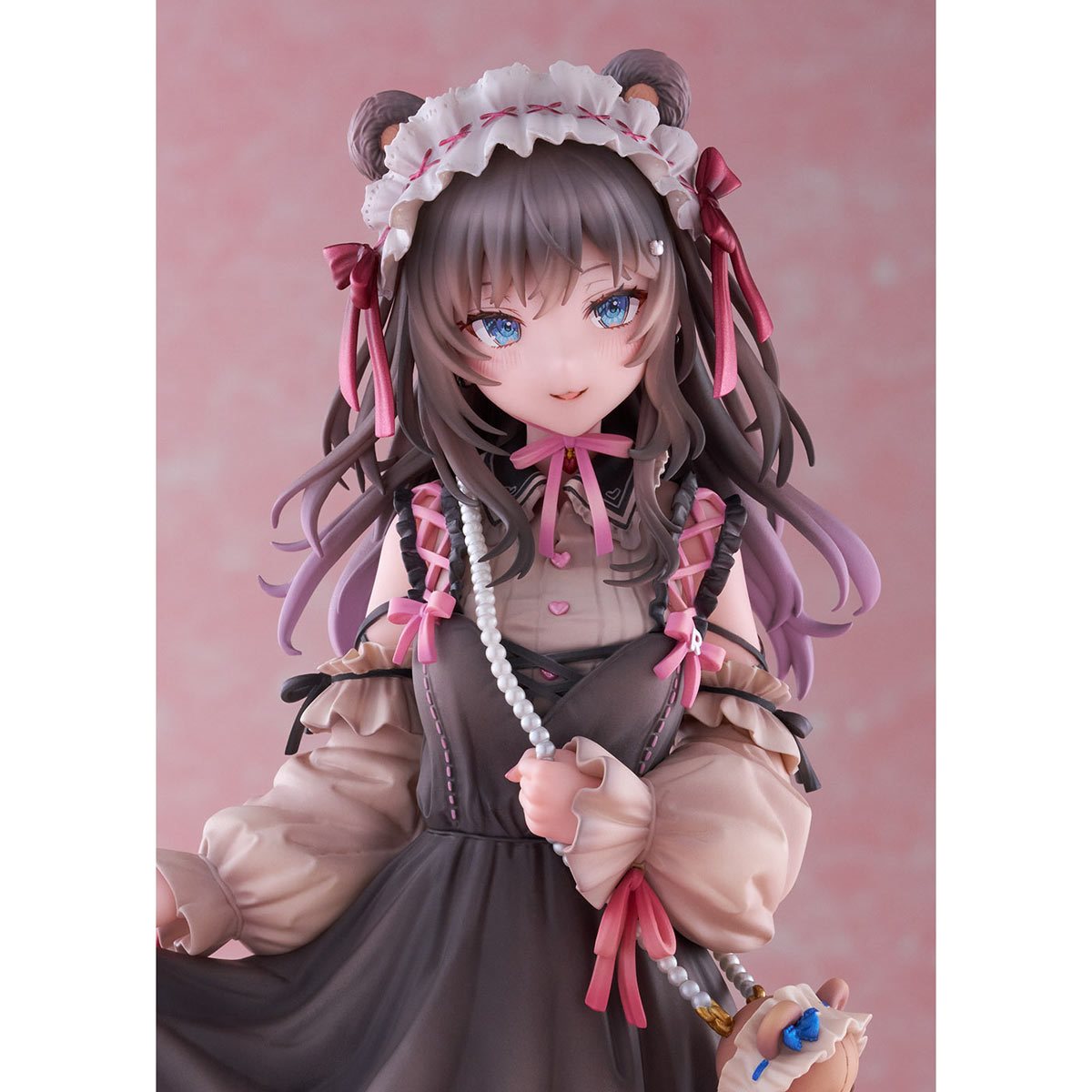 Momoko Illustration R-chan Gothic Lolita Version 1:7 Scale Statue