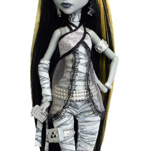 Monster High Reel Drama Cleo de Nile Doll