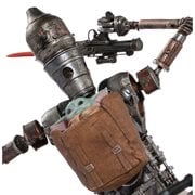 The Mandalorian IG-11 and the Child Deluxe Battle Diorama Series 1:10 Art Scale Limited Edition Statue