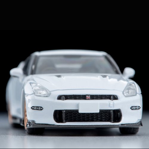 Tomica Limited Vintage Neo Nissan GT-R Premium Edition T-spec 24