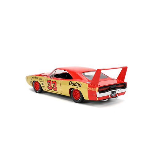 Bigtime Muscle 1969 Red Dodge Charger Daytona 1:24 Scale Die-Cast Metal Vehicle