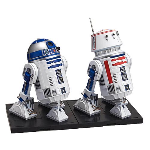 Star Wars R2-D2 and R5-D4 1:12 Scale Model Kit Set