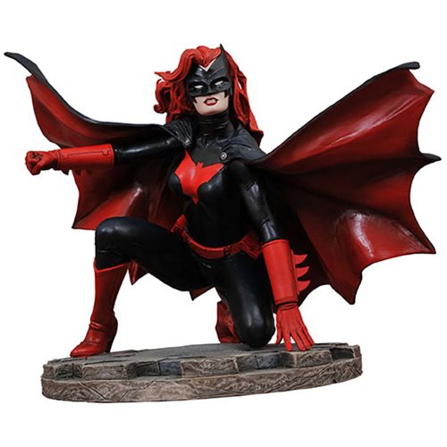 DC Gallery Batwoman Comic Statue