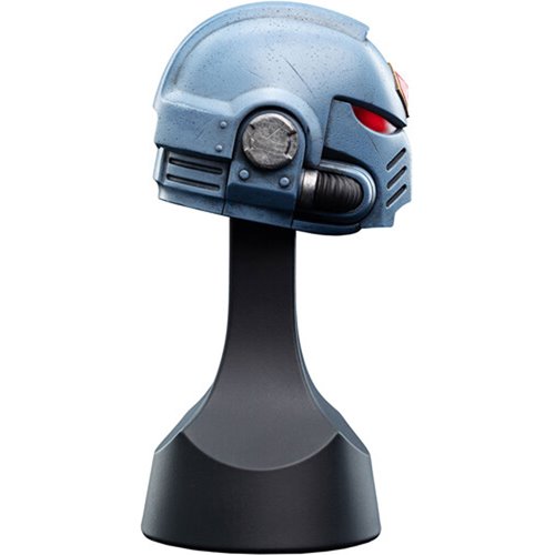 Warhammer 40,000 Space Wolves Miniature Helmet Statue
