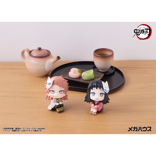 Demon Slayer: Kimetsu no Yaiba Makomo Look Up Series Statue - Reissue