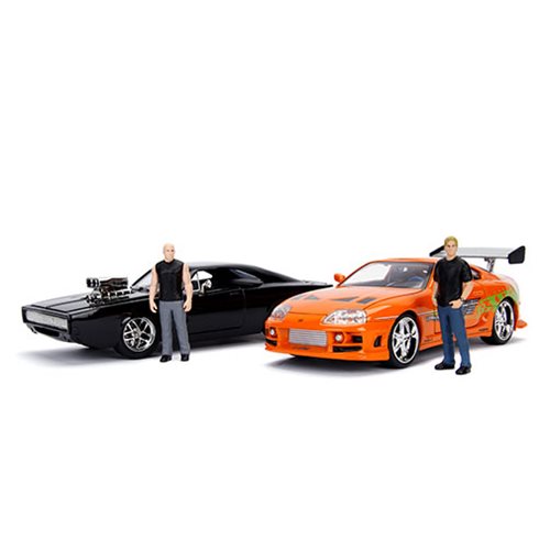 Hollywood Rides Fast and the Furious Dodge Charger 1:24 Scale Die-Cast Metal Vehicle with Dom Figure