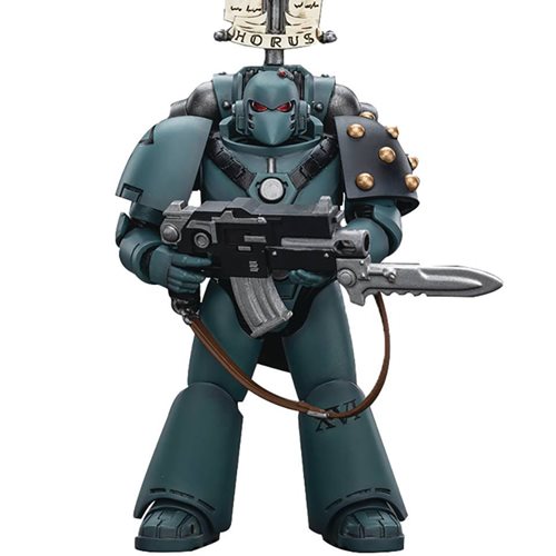 Joy Toy Warhammer 40,000 Sons of Horus MKVI Tactical Squad Legionary with Legion Vexilla 1:18 Scale Action Figure