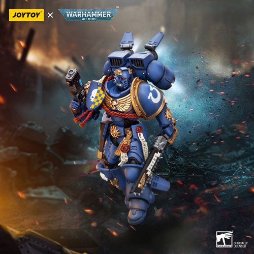 Joy Toy Warhammer 40,000 Ultramarines Captain with Jump Pack 1:18 Scale Action Figure