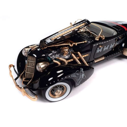 Monopoly 1935 Auburn 851 Speedster 1:18 Scale Die-Cast Metal Vehicle