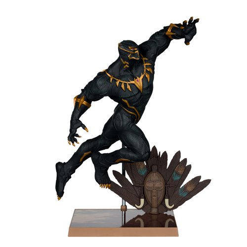 Marvel Rivals Wave 3 Black Panther 1:6 Scale Posed Figure with Scene and Comic