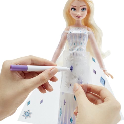 Frozen 2 Design-a-Dress Elsa Fashion Doll