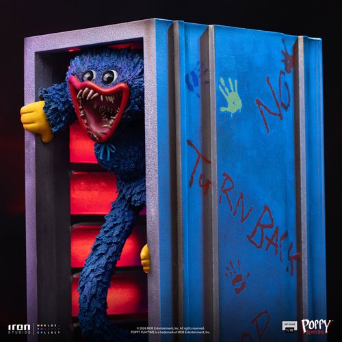 Poppy Playtime Huggy Wuggy 1:10 Art Scale Limited Edition Statue