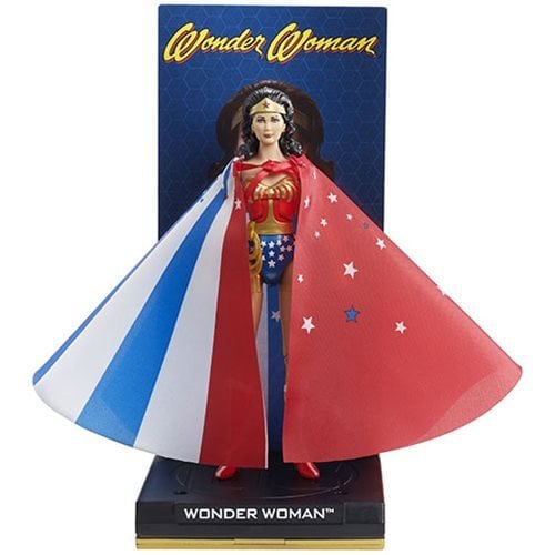 Wonder Woman Multiverse Deluxe Action Figure 