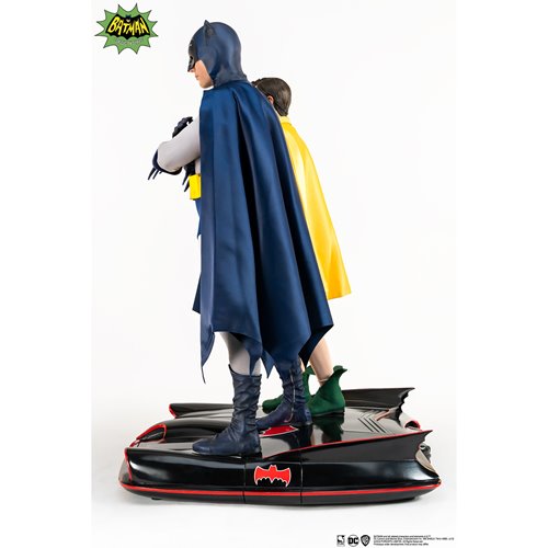 Batman 1966 Classic TV Series Batman and Robin 1:4 Scale Resin Statue