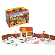 Plastic Hut Farm Figures and Playset