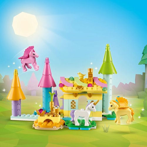 LEGO Creator 31175 Unicorn Castle 3-in-1 - Entertainment Earth